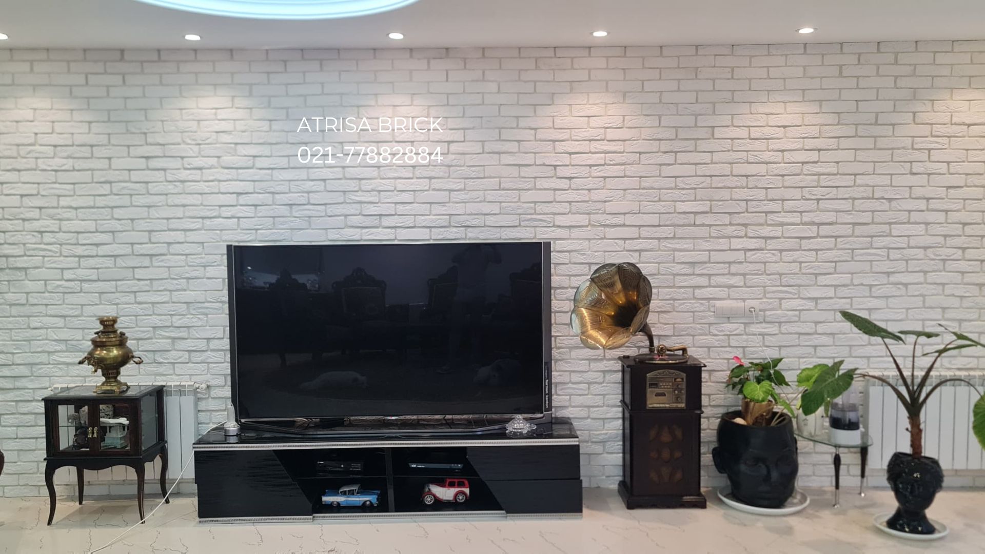 دیوار پشت تلویزیون آجر دکوراتیو سفید آتریسا
